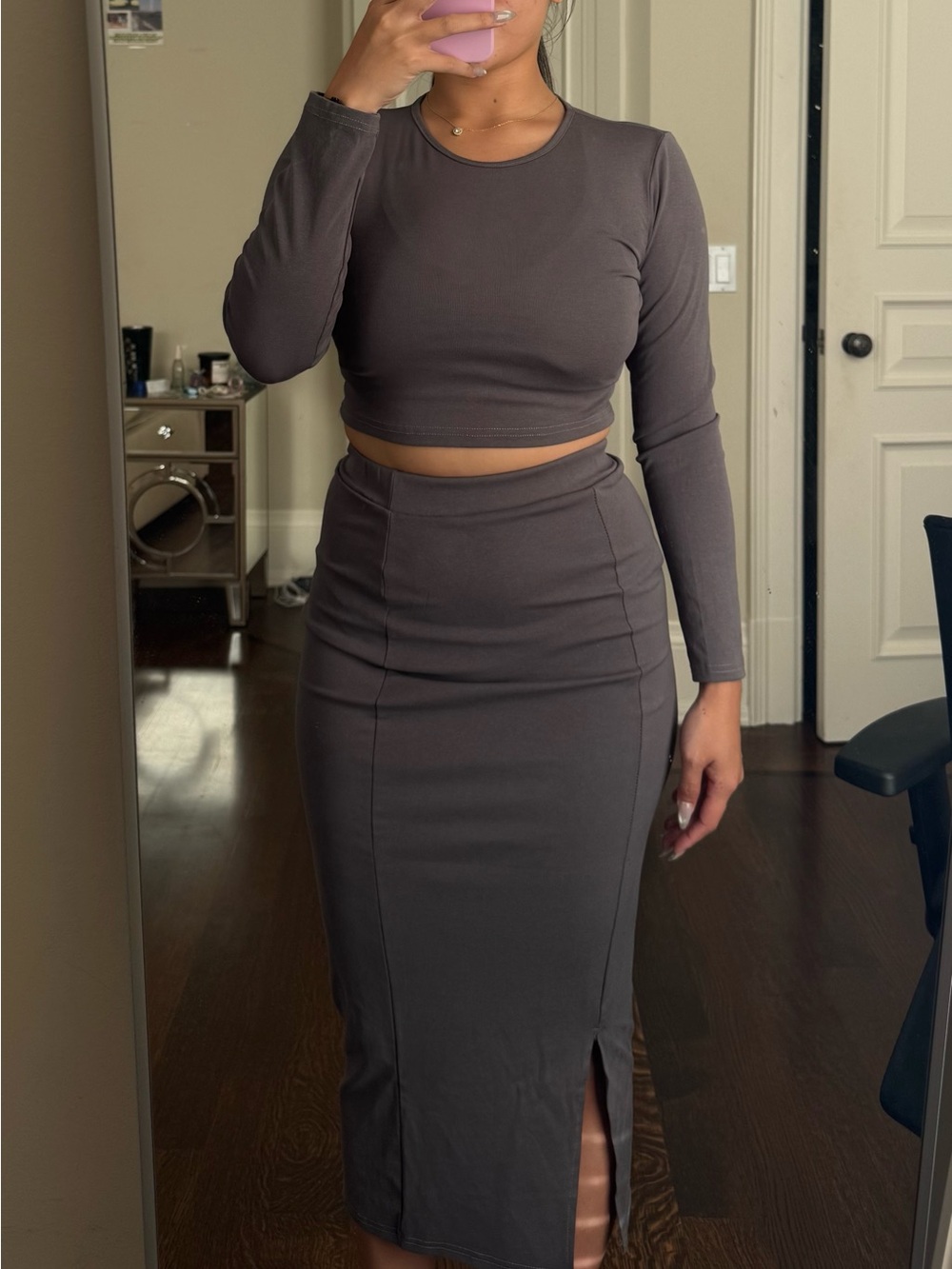 MPB Boutique Gray Long Sleeve Crop Top & Midi Skirt Matching Set | Size M